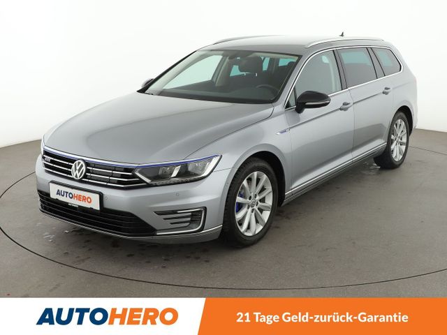 Volkswagen Passat 1.4 GTE Aut.*NAVI*LED*ACC*AHK*PLA*PDC*ALU