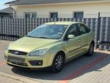 Ford Focus 1.6 /Rentner Fahrzeug *93T km *... - Ford Focus aus 2007: 1.6
