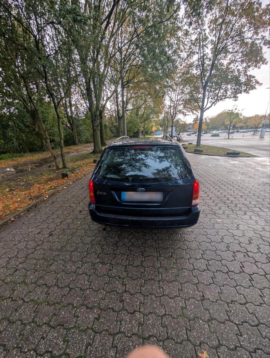 Ford Focus 2004 — photo 9