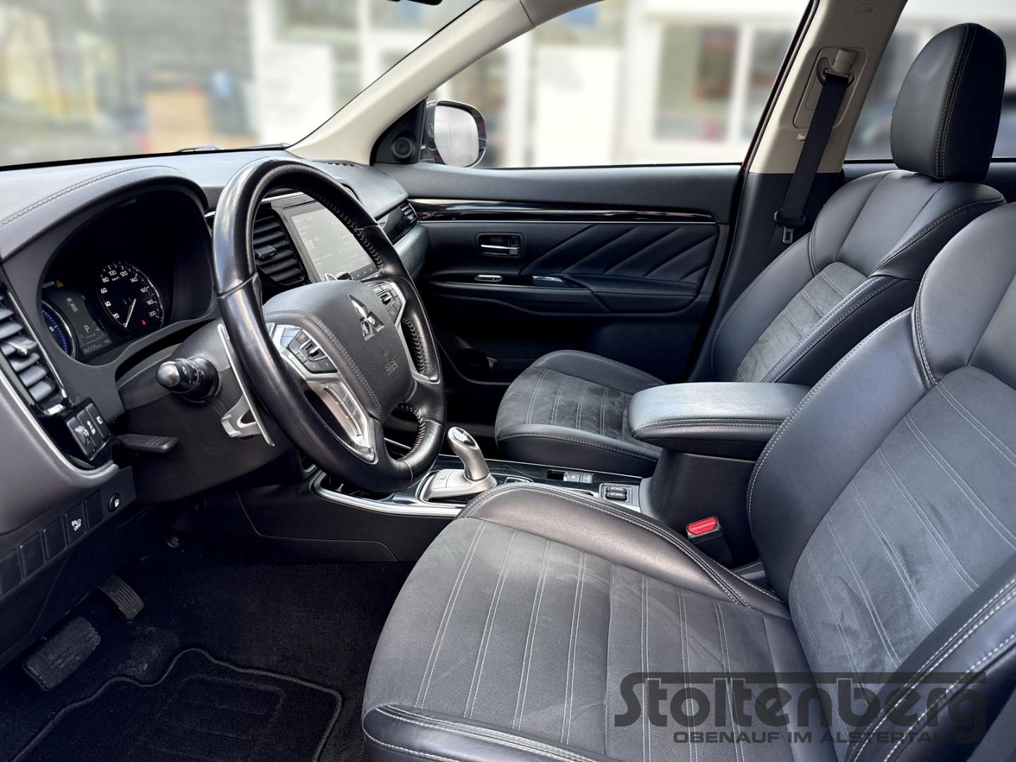Mitsubishi Outlander 2.4 PHEV Basis Spirit 4WD Ganzjahresre