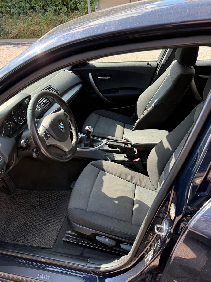 BMW 118 2006 — photo 7