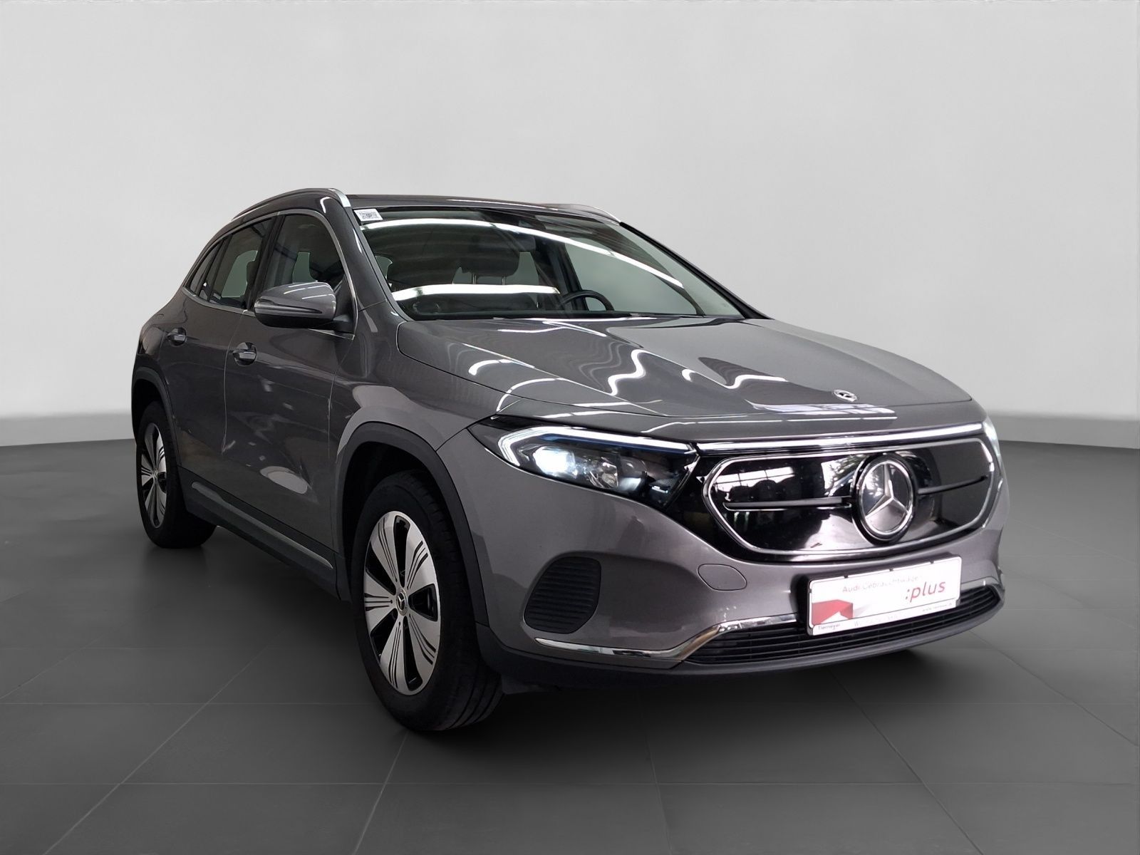 Mercedes-Benz EQA 250 PROGRESSIV AHK LM18 LED imagem 3