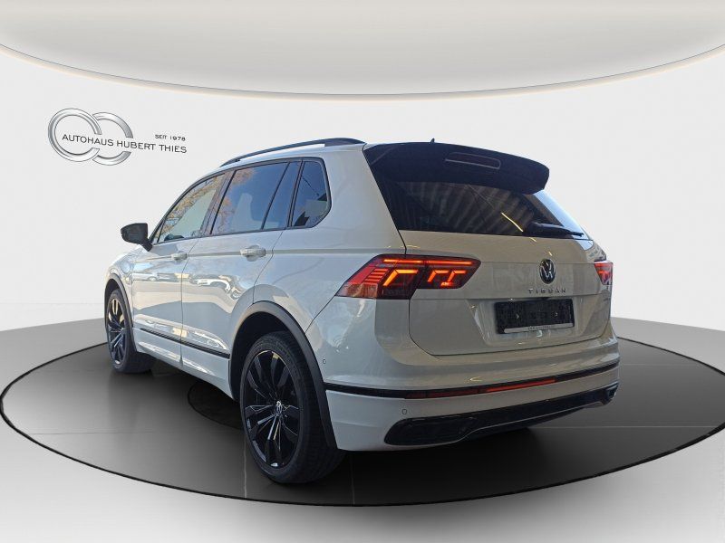 Fahrzeugabbildung Volkswagen Tiguan 1.4 TSI eHybrid R-Line  AHK+MATRIX-LED+NA