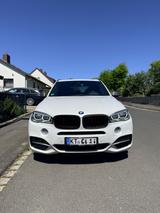 BMW X5 M50 M50d - - BMW X5 M50 aus 2015