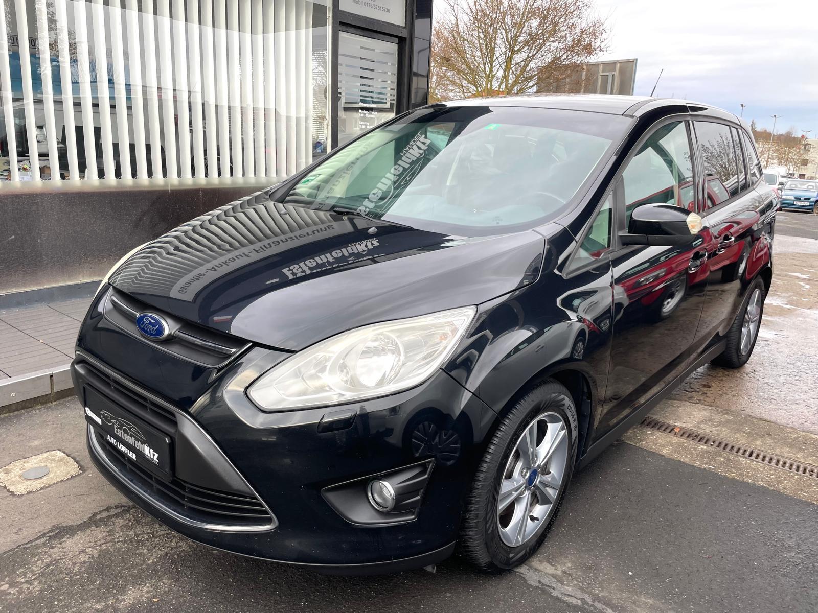 Ford Grand C-Max 1,0 EcoBoost Titanium Klima 6, Sitze