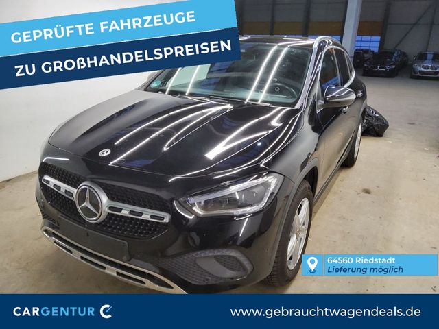 Mercedes-Benz GLA 220 d 4Matic Progressive AHK Burmester StHz