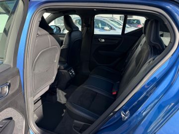 Volvo XC40 - 12
