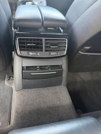 Audi A8 - 11