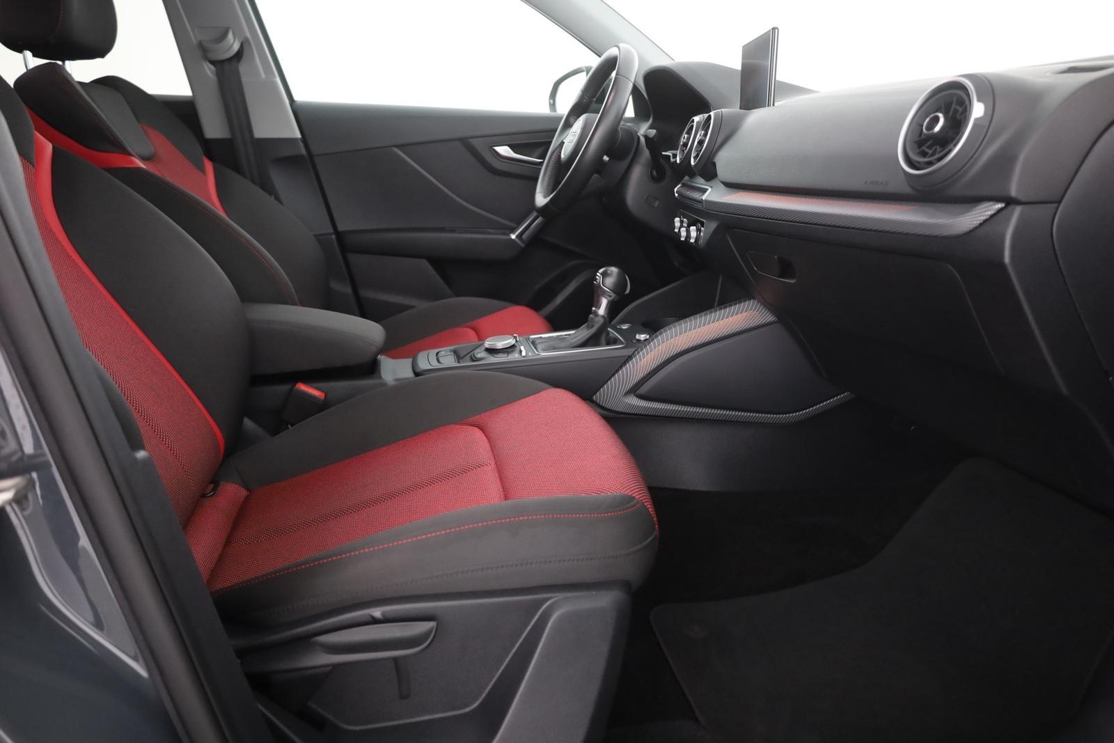 Audi Q2 35 1.5 TFSI sport LED Navi Sitzheizung