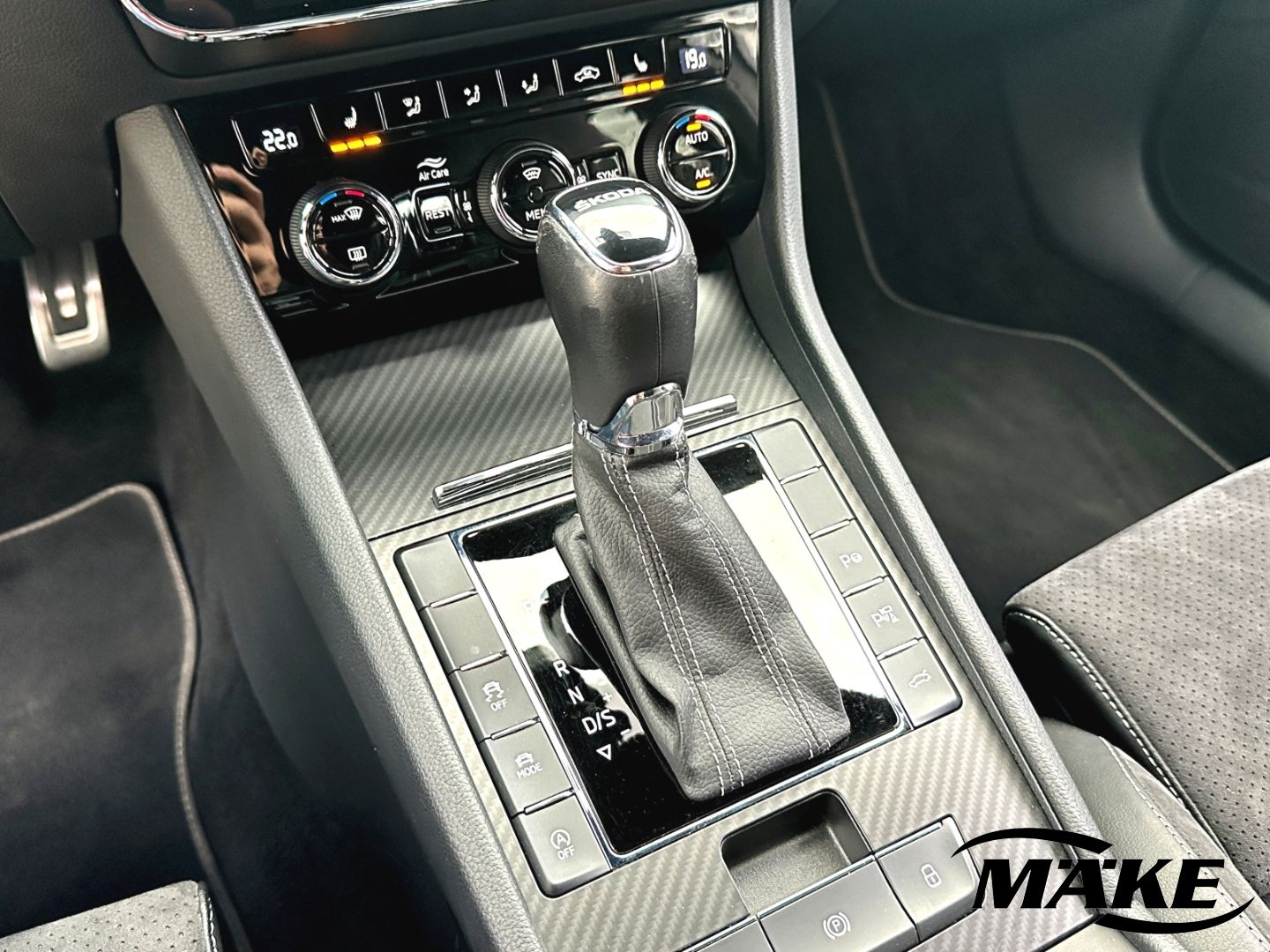 Superb SportLine Combi Sportline 2.0 TSI DSG ACC