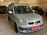 Renault Kangoo Privilege 1.6 Automatik Klima SHZ 2. Hand - Renault Gebrauchtwagen von 2005