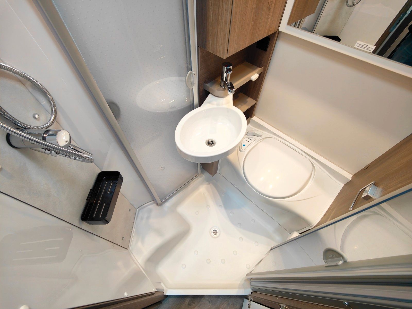 Fahrzeugabbildung Carado T-135  pro+  2025 SPRING SALE 6.200 € SPAREN -