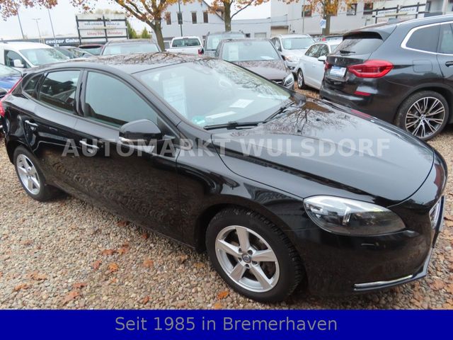 Volvo V40 You!2,0D,Model:2016,Pano,Leder,Scheckh,Navi