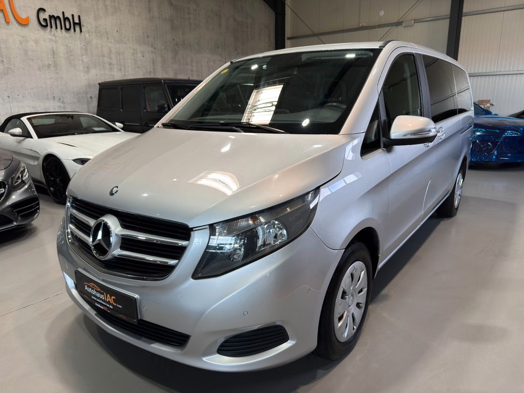 Image of Mercedes-Benz V 220