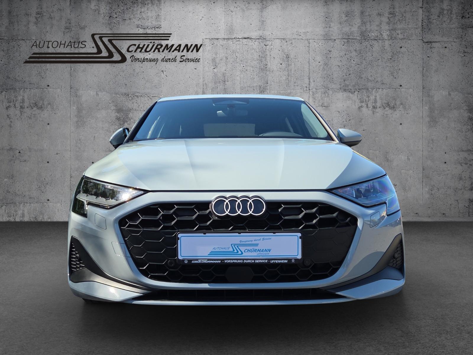 Audi A3 Sportback 35 TFSI S tronic MMI elektr. Heckk., миниатюра 3