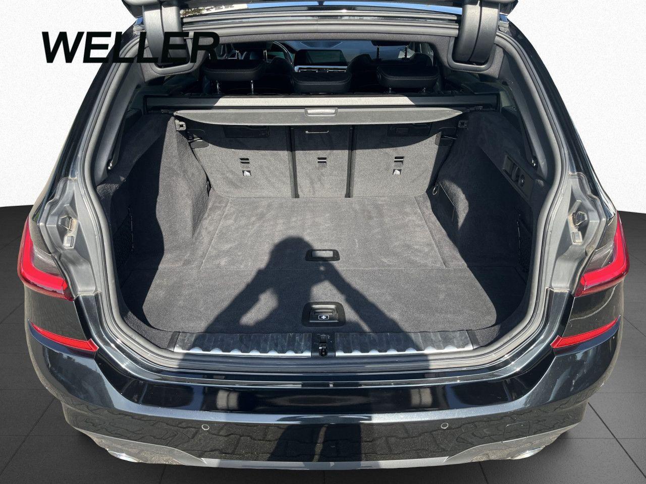 BMW 330i xD Tour. Laser DA LiveProf St+Go Pano HiFi