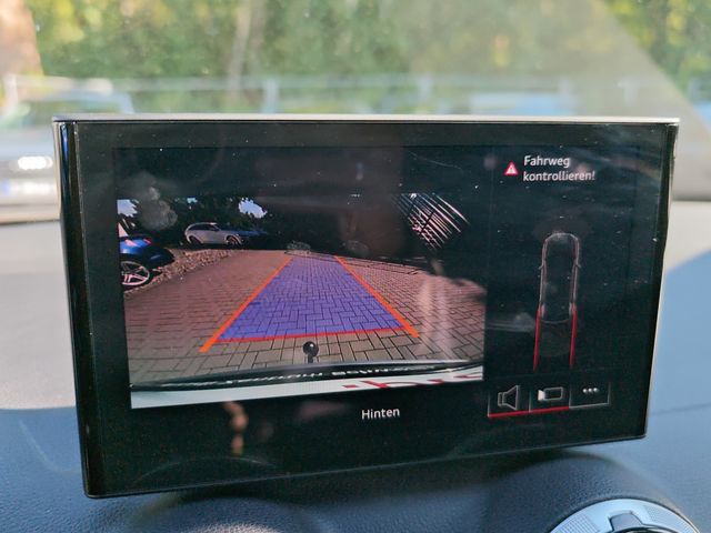 Q2 35 TFSI S line SHZ RÜCKFAHRKAMERA AHK LED