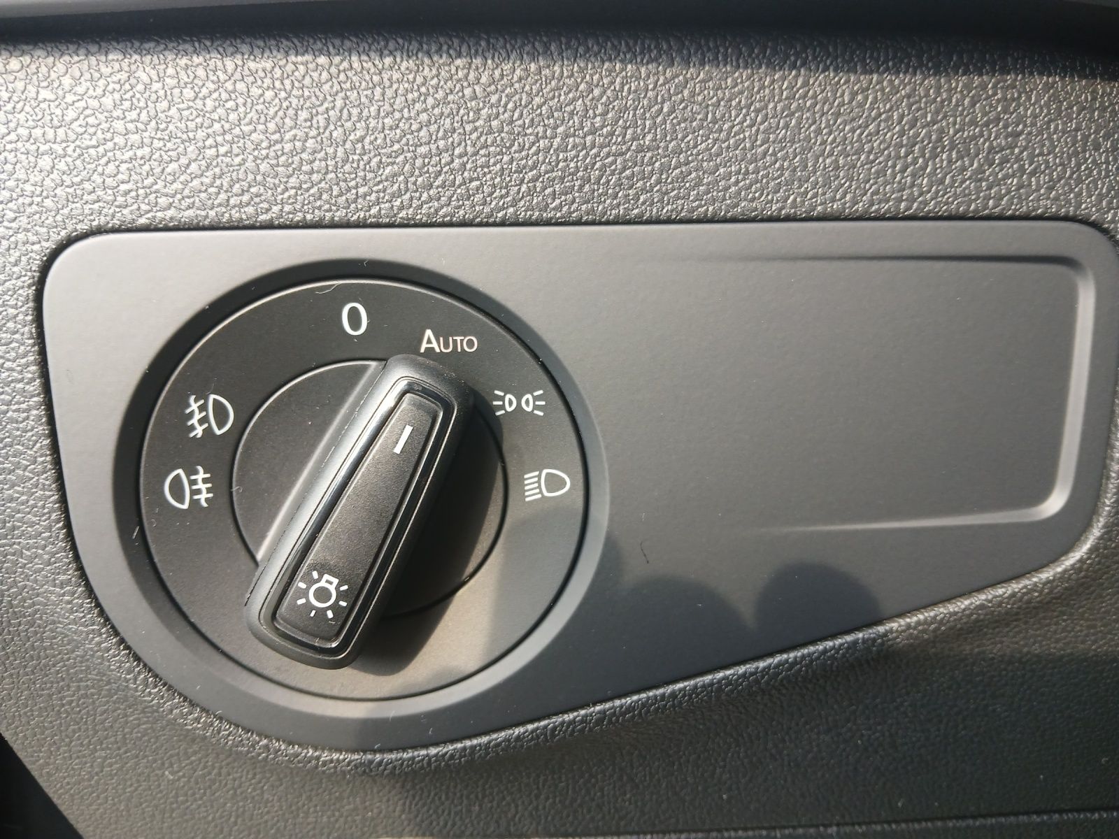 Fahrzeugabbildung SEAT Tarraco TDI FR-Line DSG 4Drive STH LED Navi AID