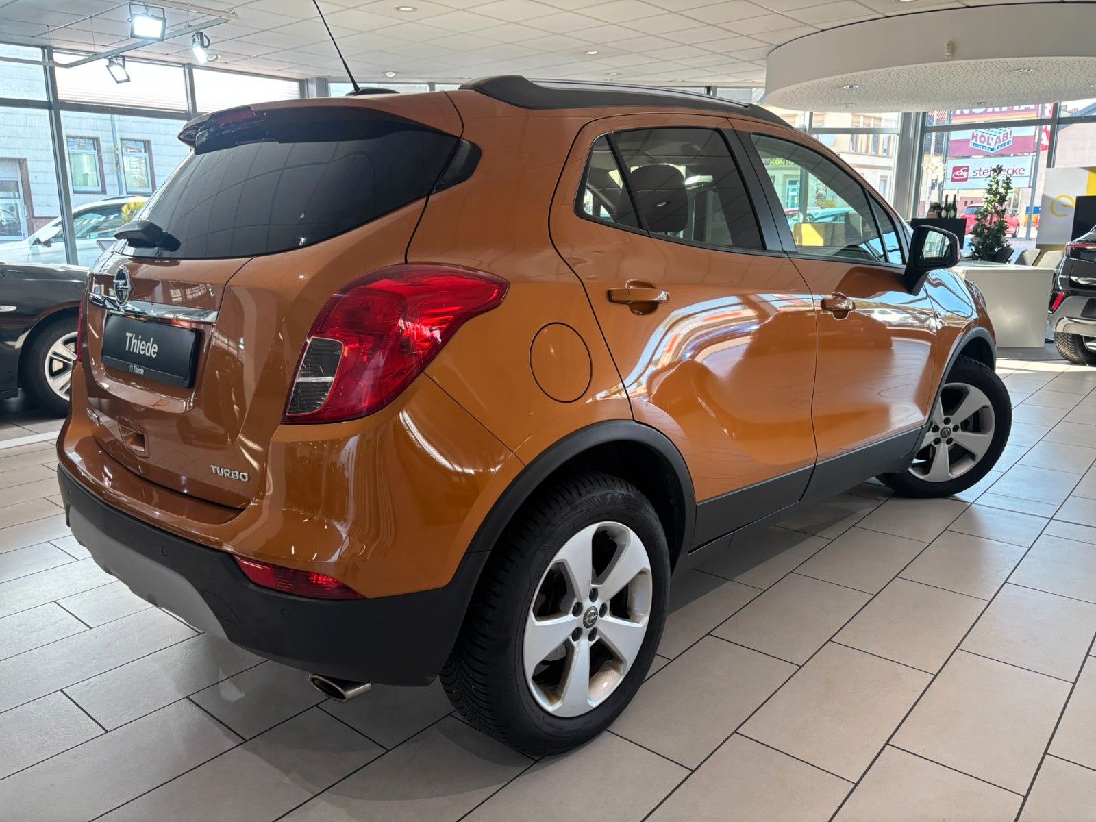 Fahrzeugabbildung Opel Mokka X ON 1.4T NAVI/SHZ/PDC/ALLWETTER/
