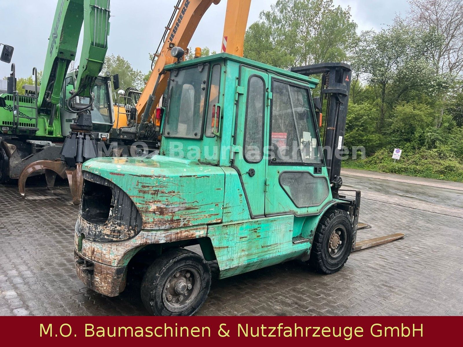 Fahrzeugabbildung Mitsubishi FD 50 K -2 / 5t / 3,80 m / Duplex / SS