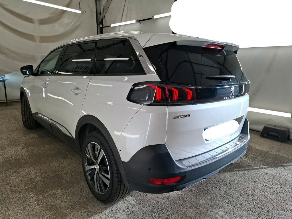 Fahrzeugabbildung Peugeot 5008 Allure Pack 1.2T NAVI/LED/PDC/CAM/VIRTUAL