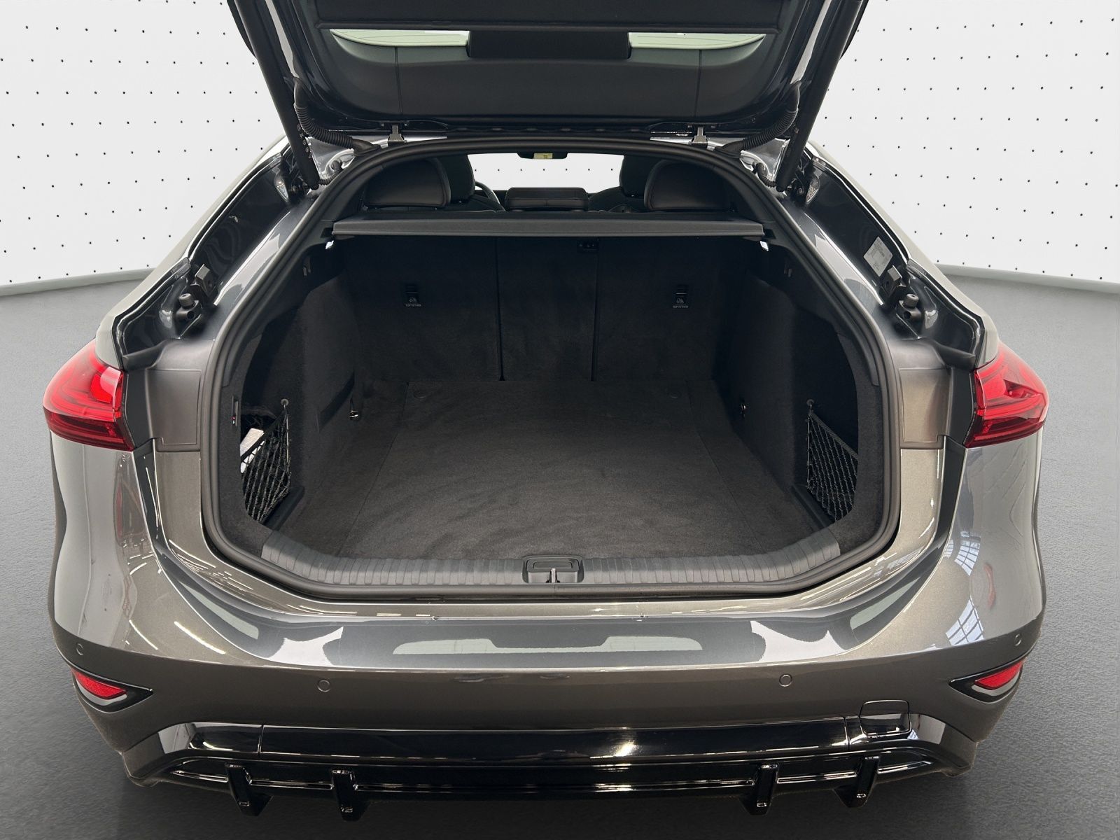 Audi A6 e-tron - Bild 12