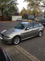 BMW 318 d Touring Zweit Wagen - BMW 318 aus 2011: Kombi, 318d