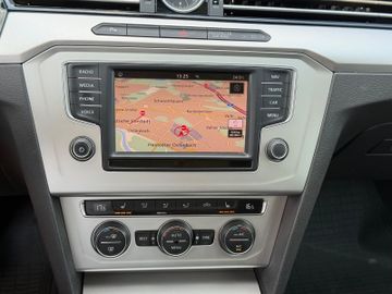 Volkswagen Passat Variant - 9