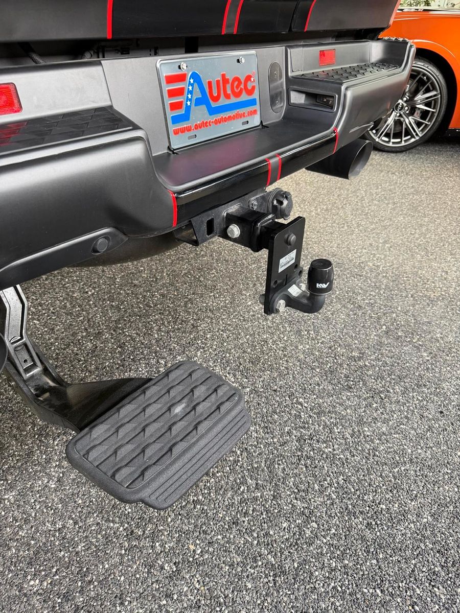 Fahrzeugabbildung Dodge LIMITED NIGHT ED. HEAD UP-LIFT-TAILGATE-PRINS