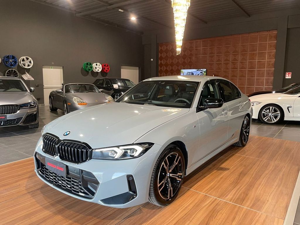 Image of BMW 320