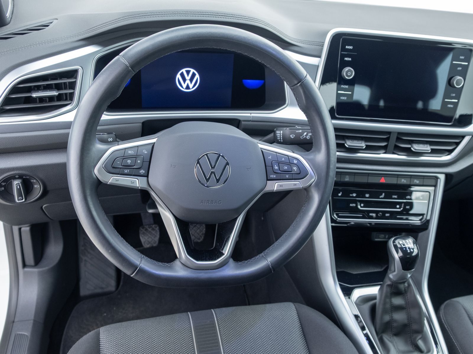 Volkswagen T-Roc - Bild 15
