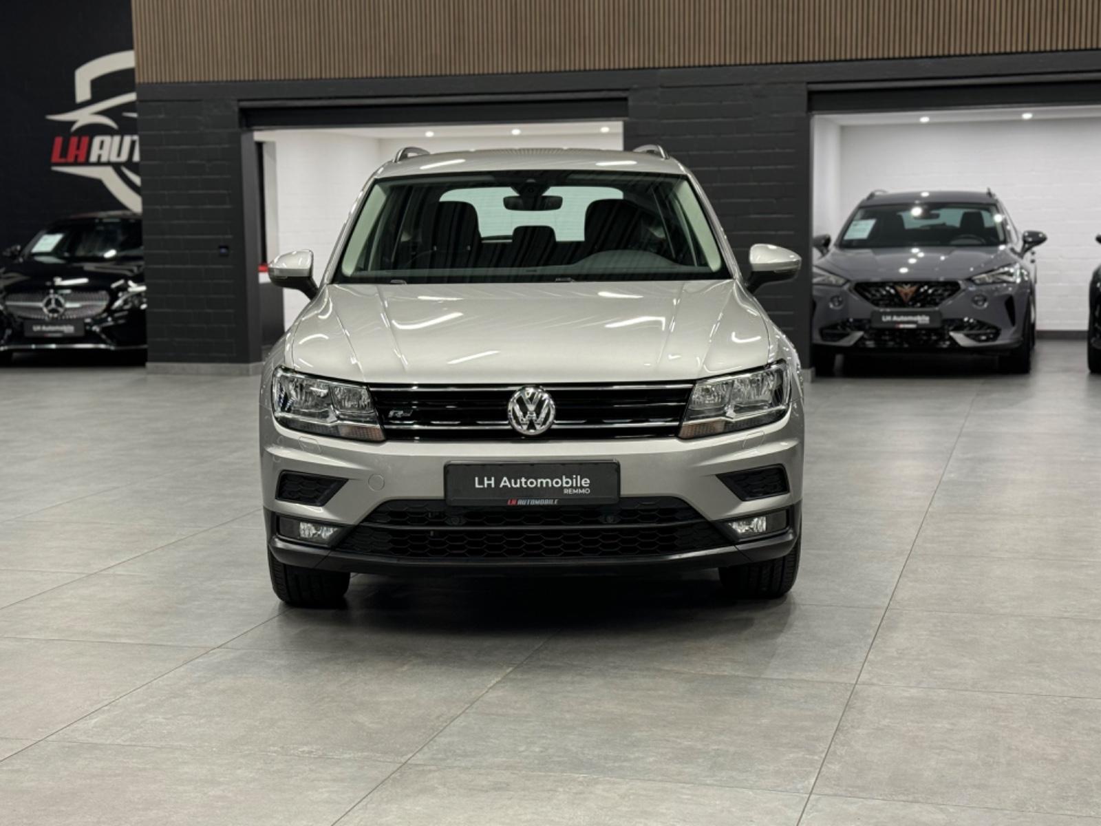 Volkswagen Tiguan Comfortline 4Motion DSG Navi AHK 19Zoll