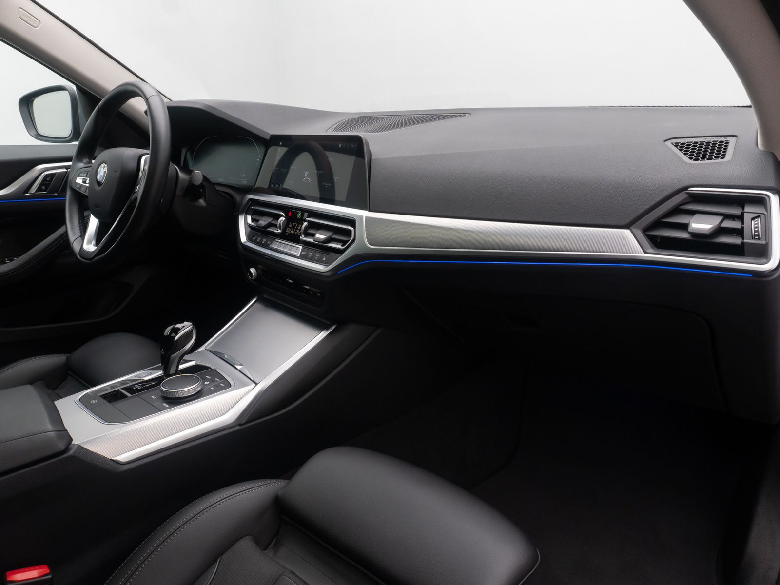 Fahrzeugabbildung BMW 420 Gran Coup&eacute; Alarm DAB Kamera Glasdach Sport