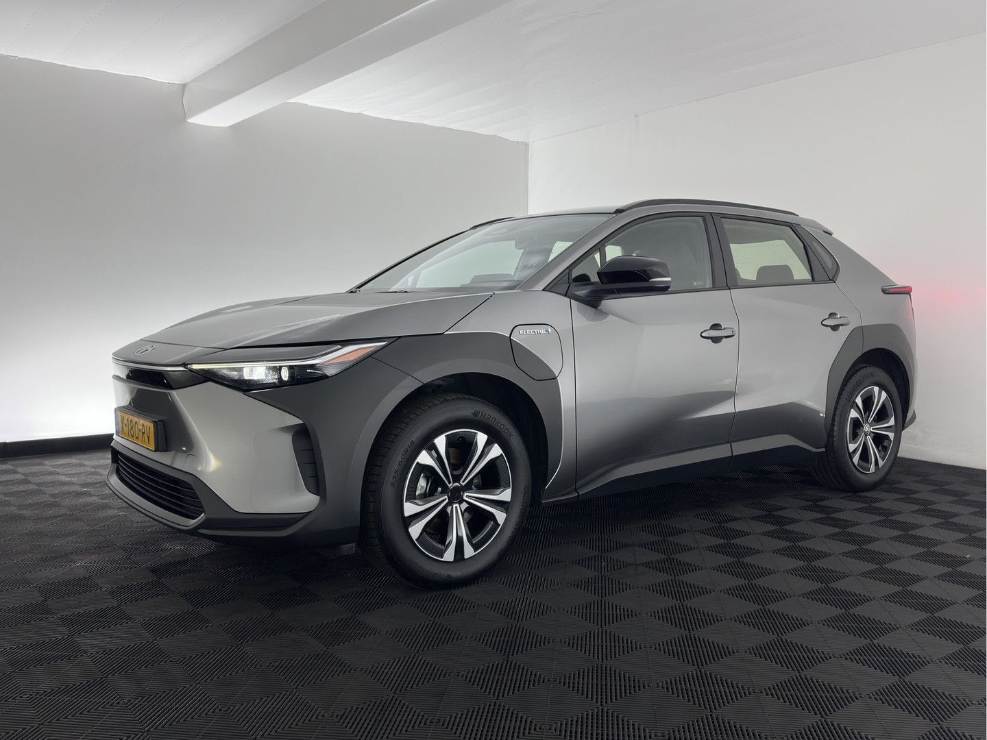 Toyota bZ4X Business 71 kWh (3-Fase-11kW) {SoH-88%} (IN imagem 3