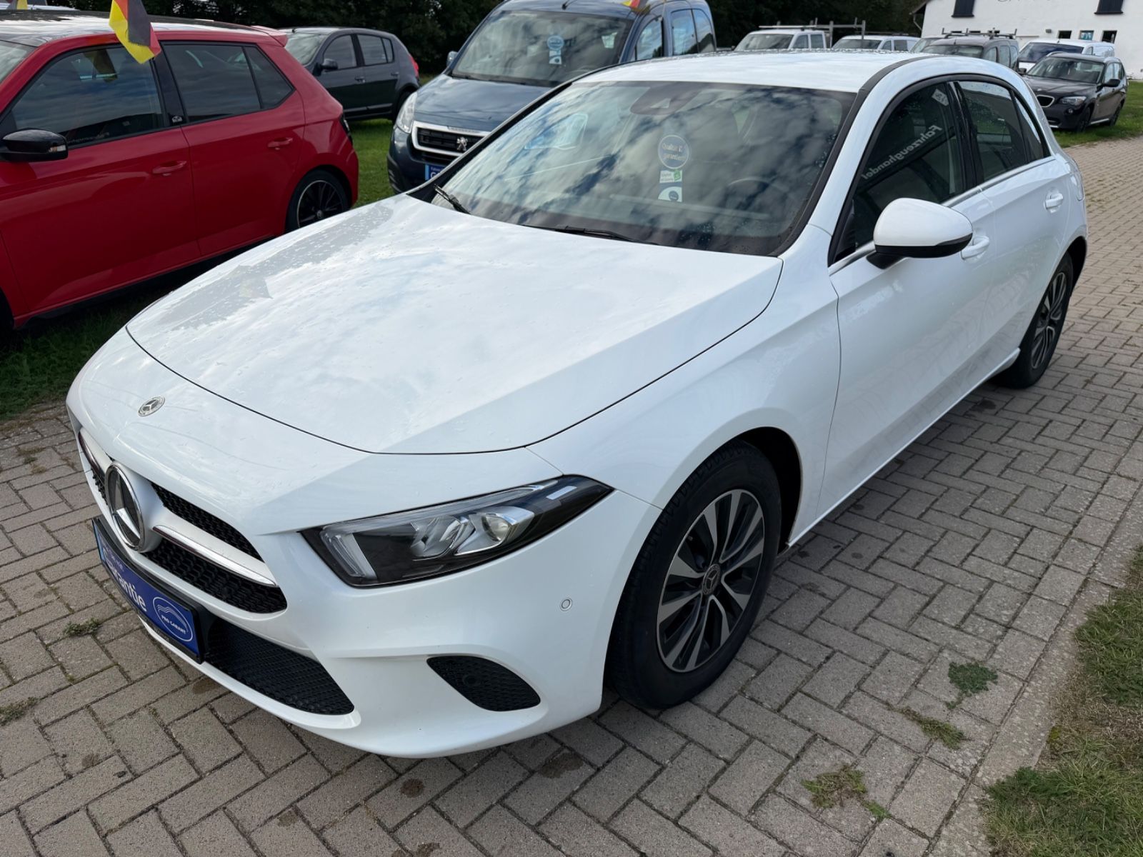 Mercedes-Benz A 200 d LED Kamera Automatik Navi Teilleder SHZ foto 3