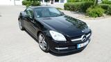 Mercedes-Benz SLK 200 BlueEFFICIENCY - - Mercedes-Benz SLK 200 Gebrauchtwagen in München