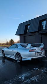 Toyota Supra 3.0i Twin Turbo Auto - - Toyota Supra: Coupe