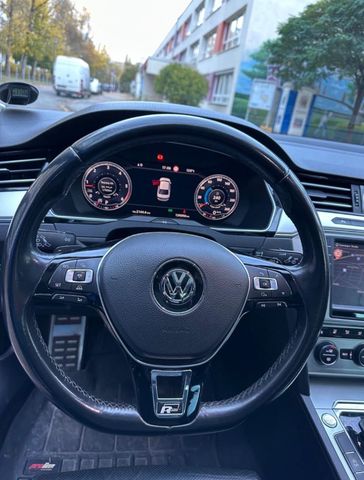 VW Passat 1.6 TDI SCR DSG Comfortline Comfortline