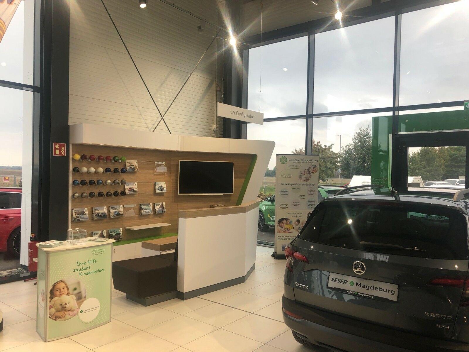 showroom-image-bottom