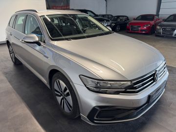 Volkswagen Passat Variant - 6