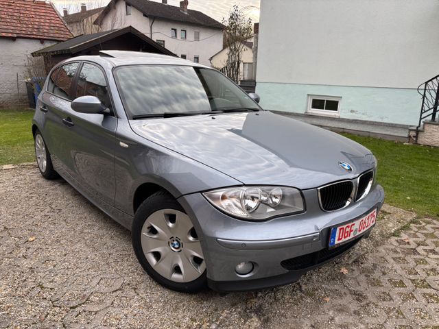 BMW 118d 2.HD Schiebedach+Sitzhzg+PDC+8-Fach bereift