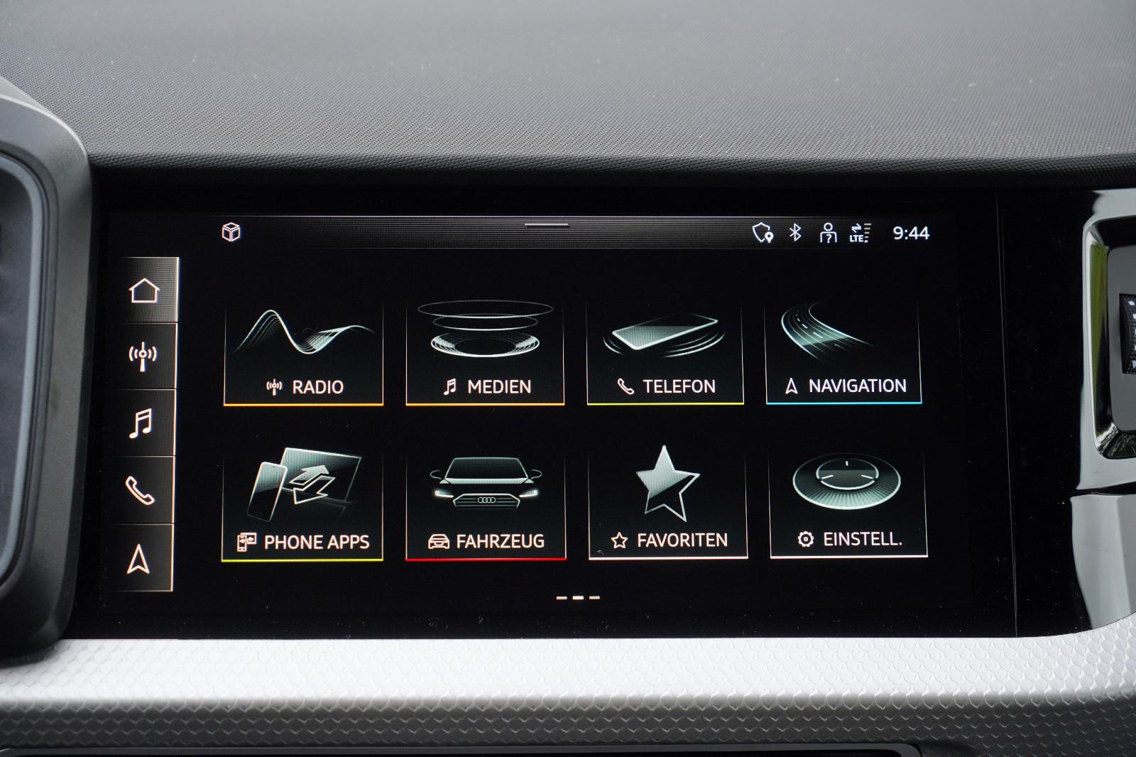 Audi A1 SPORTBACK 30TFSI SLINE INFOTAINMENT PLUS KAME