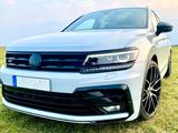 Volkswagen Tiguan Allspace 2.0 R LINE  4MOTION LED 21 ZOLL  - Volkswagen Tiguan Allspace: R Line