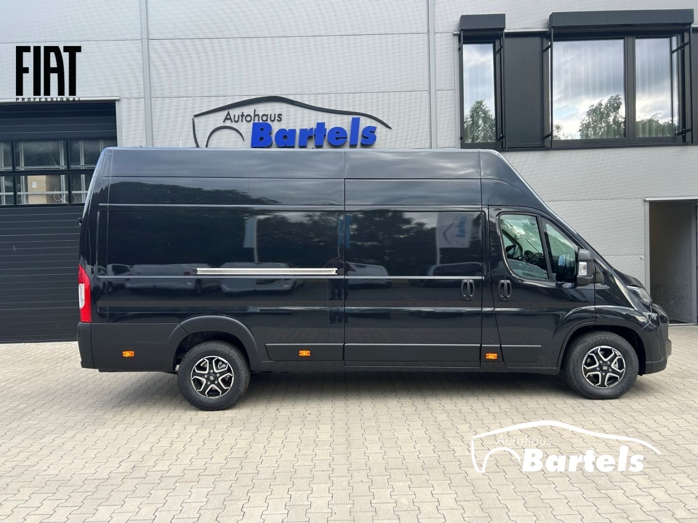 Fahrzeugabbildung Fiat Ducato H3 Kastenwagen 35 L4H3 180 Multijet Maxi