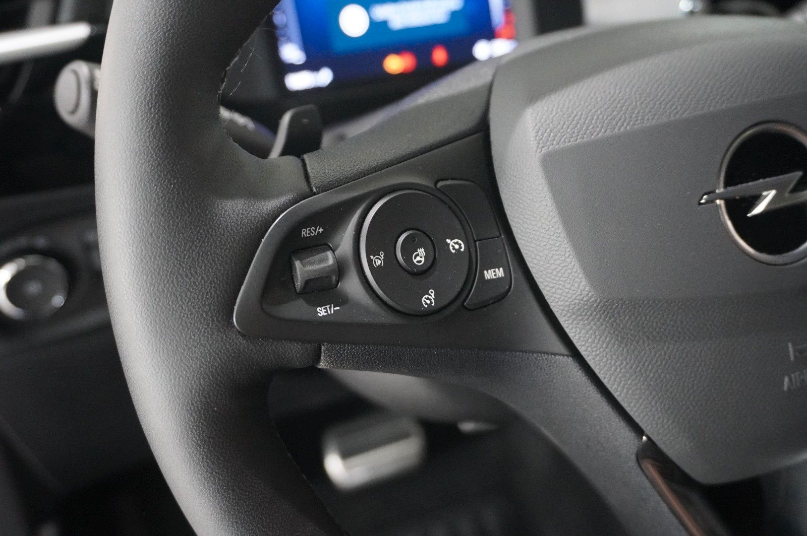 Fahrzeugabbildung Opel Corsa F 1.2T GS SPORT NAVI/LED/KAMERA/SPORT/DAB+
