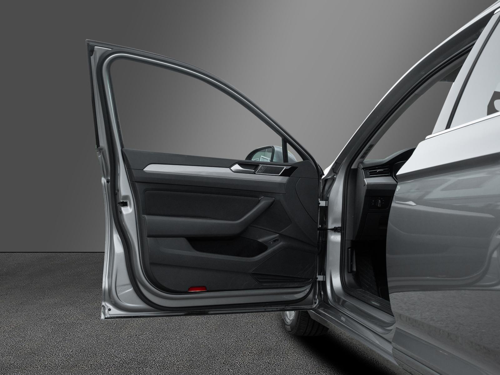 Volkswagen Passat R-Line AHK Business-Paket Premium DAB+, миниатюра 26