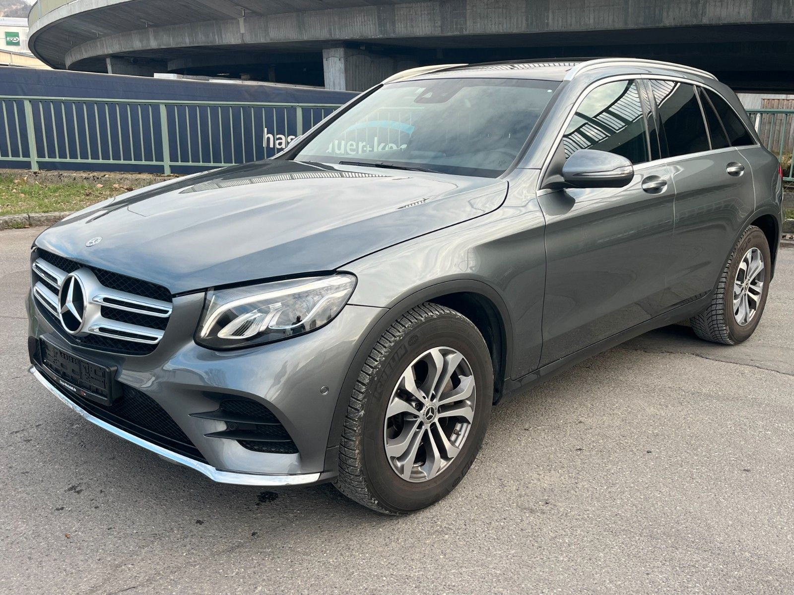 MERCEDES-BENZ GLC 220 AMG-Line, Pano, LED, 4Matic