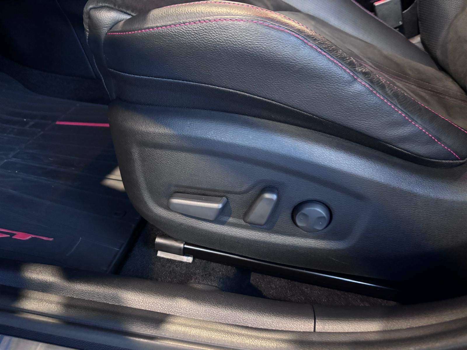 Fahrzeugabbildung Kia ProCeed GT LED NAVI CarPlay