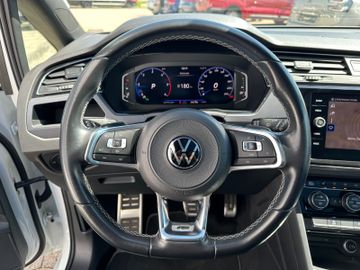 Fahrzeugabbildung Volkswagen Touran 2.0 TDI R Line Pano Leder ACC Standh. 18"