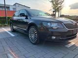 Skoda skoda Superb cz sport 2.0 TSI - Skoda Superb mit Benzin-Antrieb: Limousine, 2.0